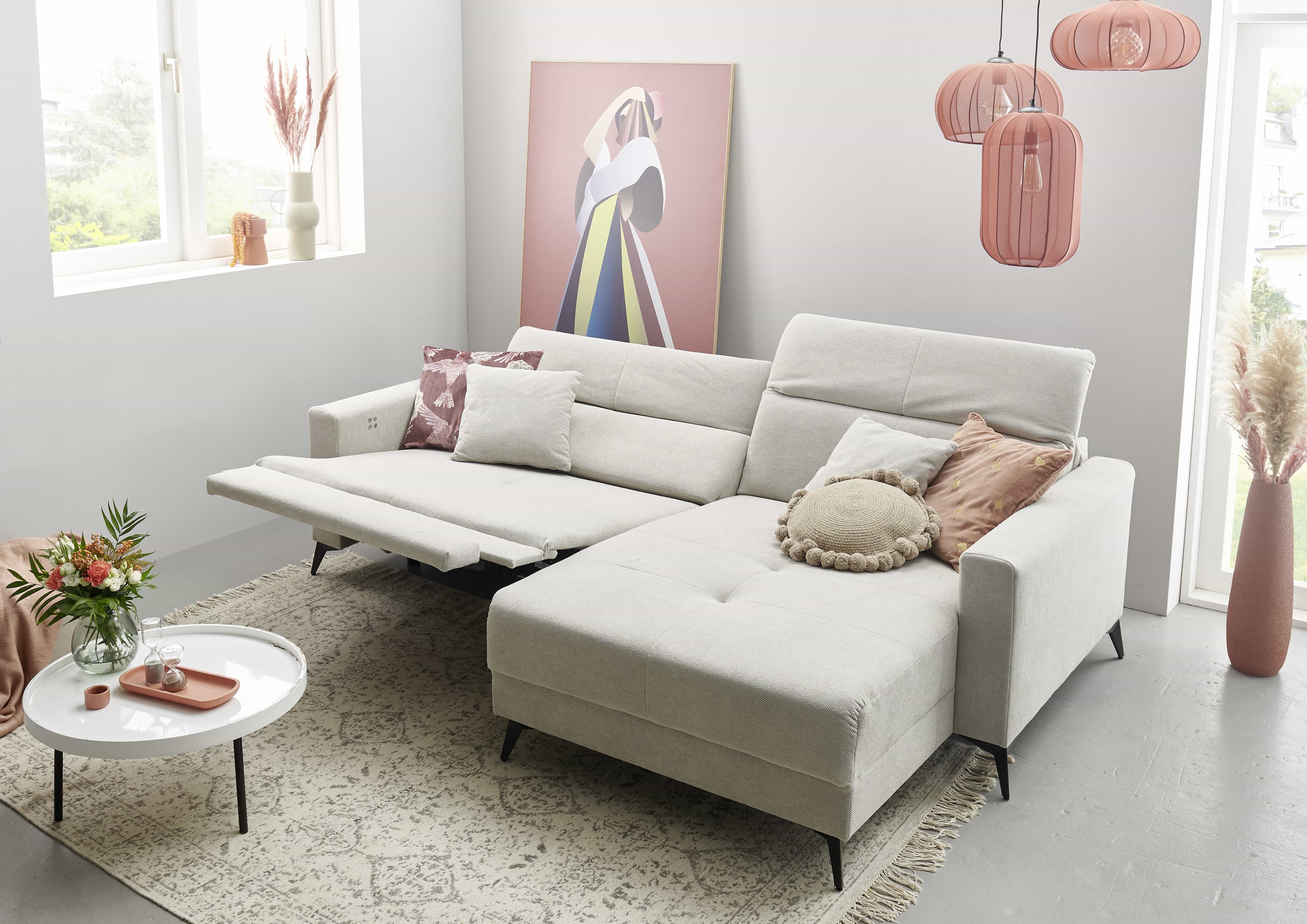 Ecksofa Kabs Polsterwelt mit Stoffbezug in Beige, L-Form, Schlaffunktion, Armlehnen und schwarzen Füßen