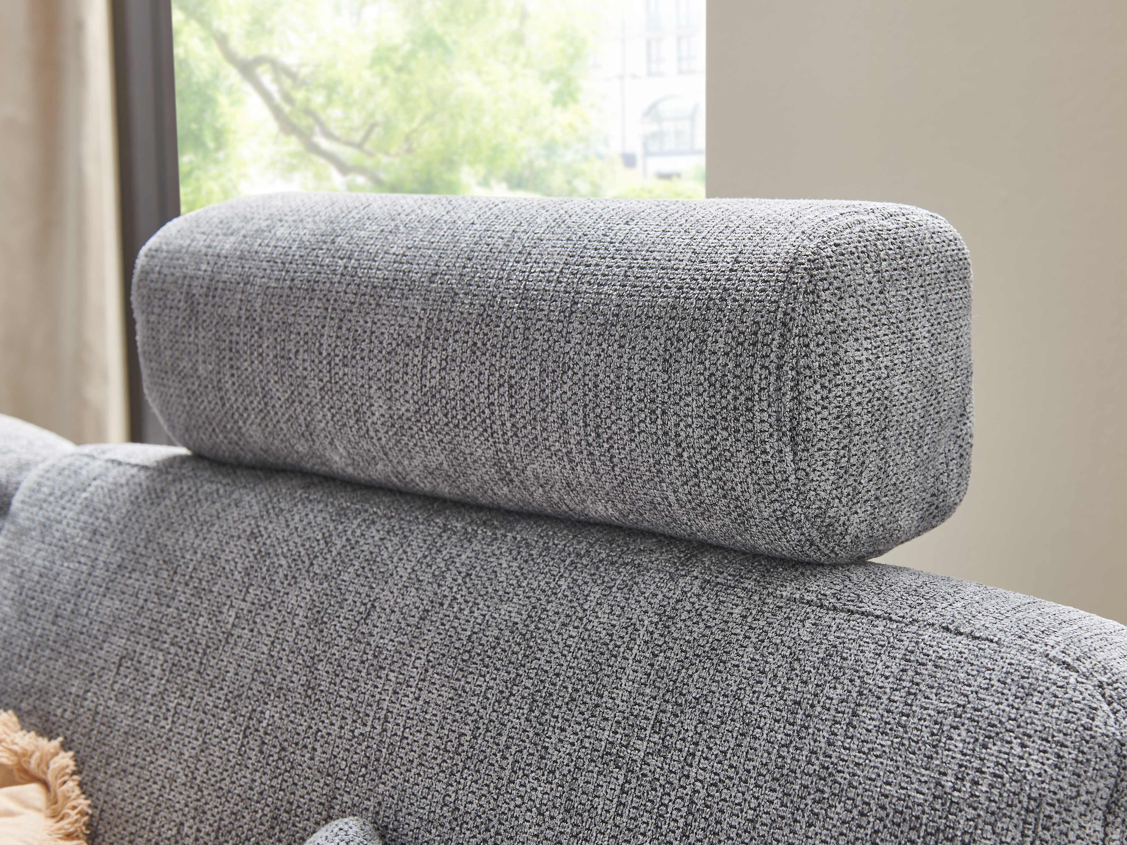 Kopfstütze für Sofa in grauem Stoffbezug mit strukturierter Oberfläche, rechteckige Form.