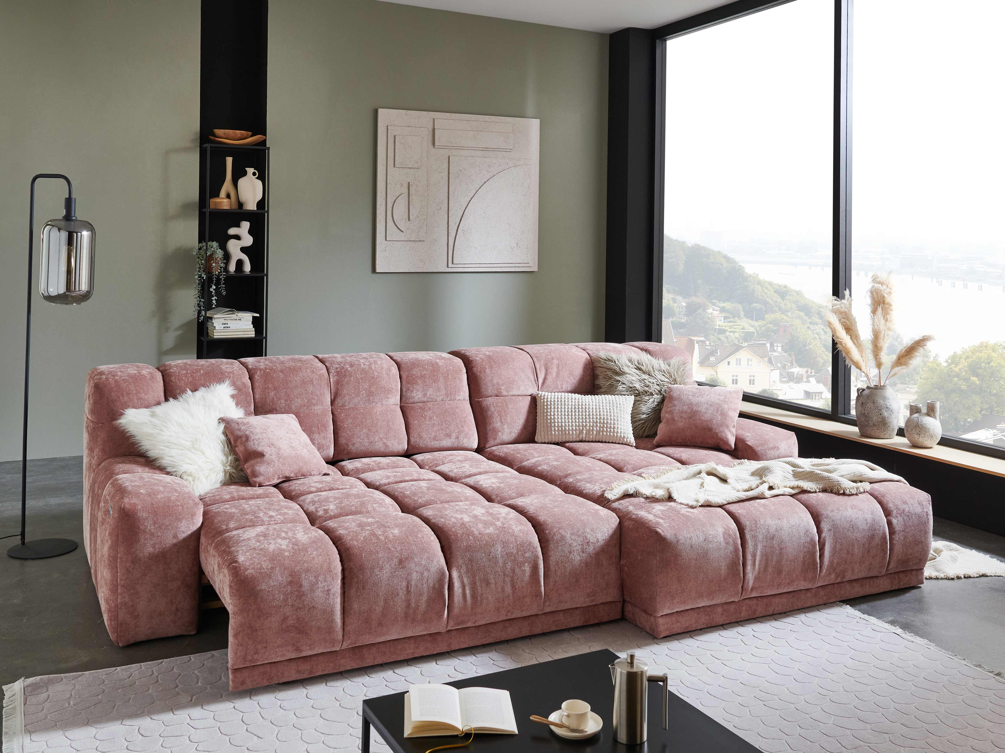 Ecksofa Kabs Polsterwelt in rosa Stoffbezug mit breiten Armlehnen und gesteppt gepolsterter Sitzfläche