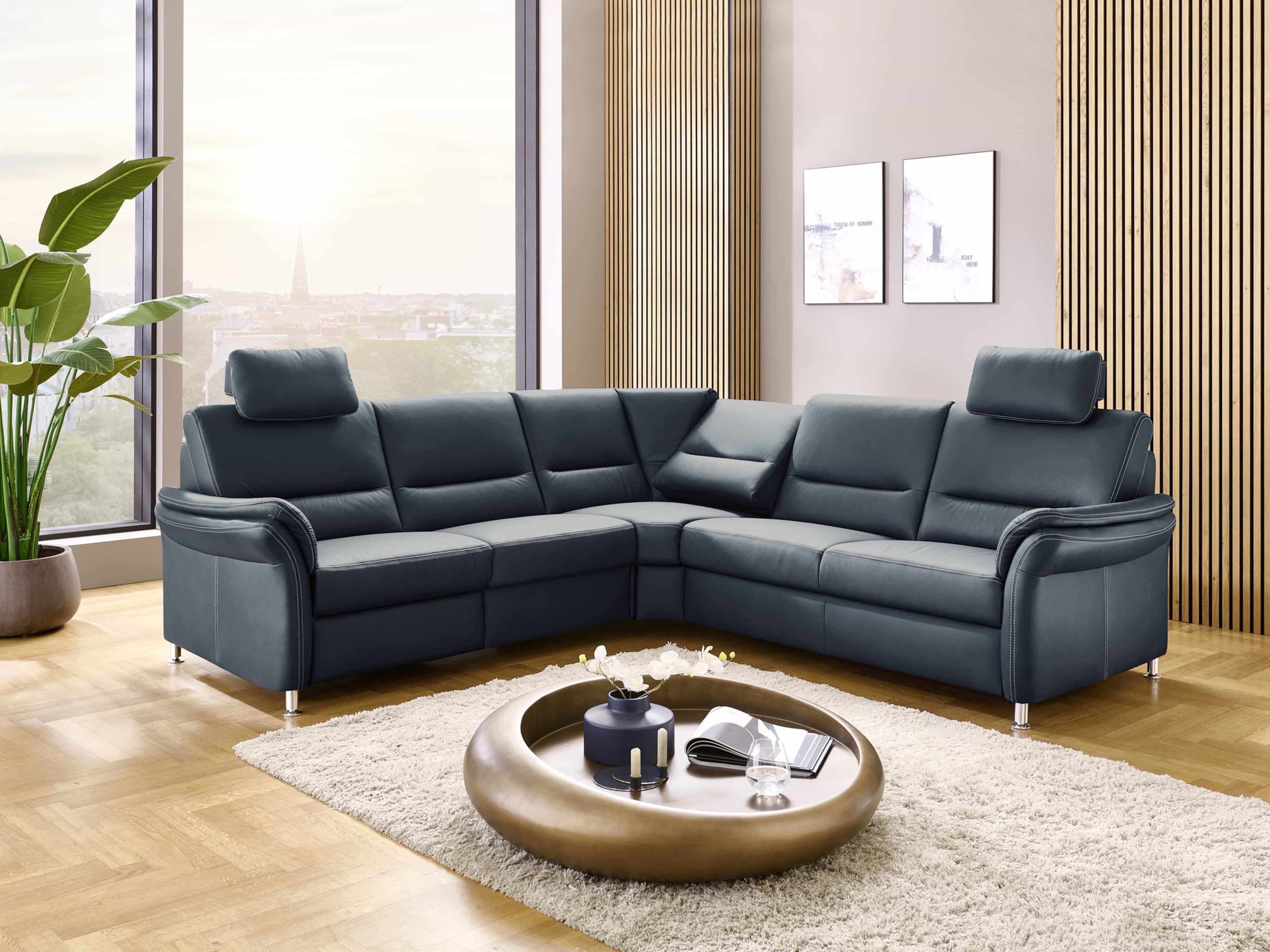 Ecksofa Pontenova – dunkelgrauer Bezug, L-Form, Armlehnen, verstellbare Kopfstützen, Metallfüße