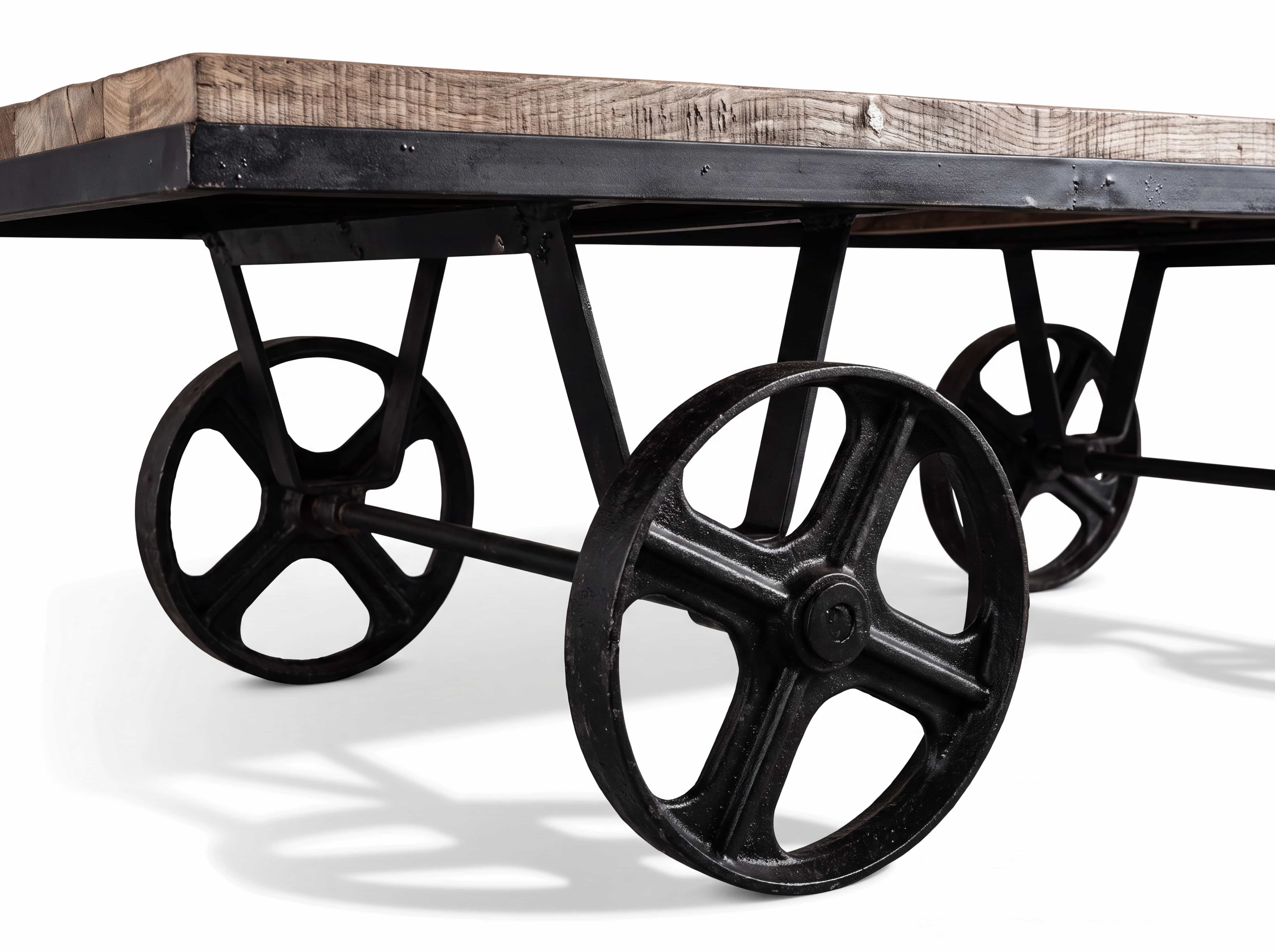Couchtisch Imonium – Holzplatte mit markanter Maserung und schwarzes Metallgestell mit großen Rädern