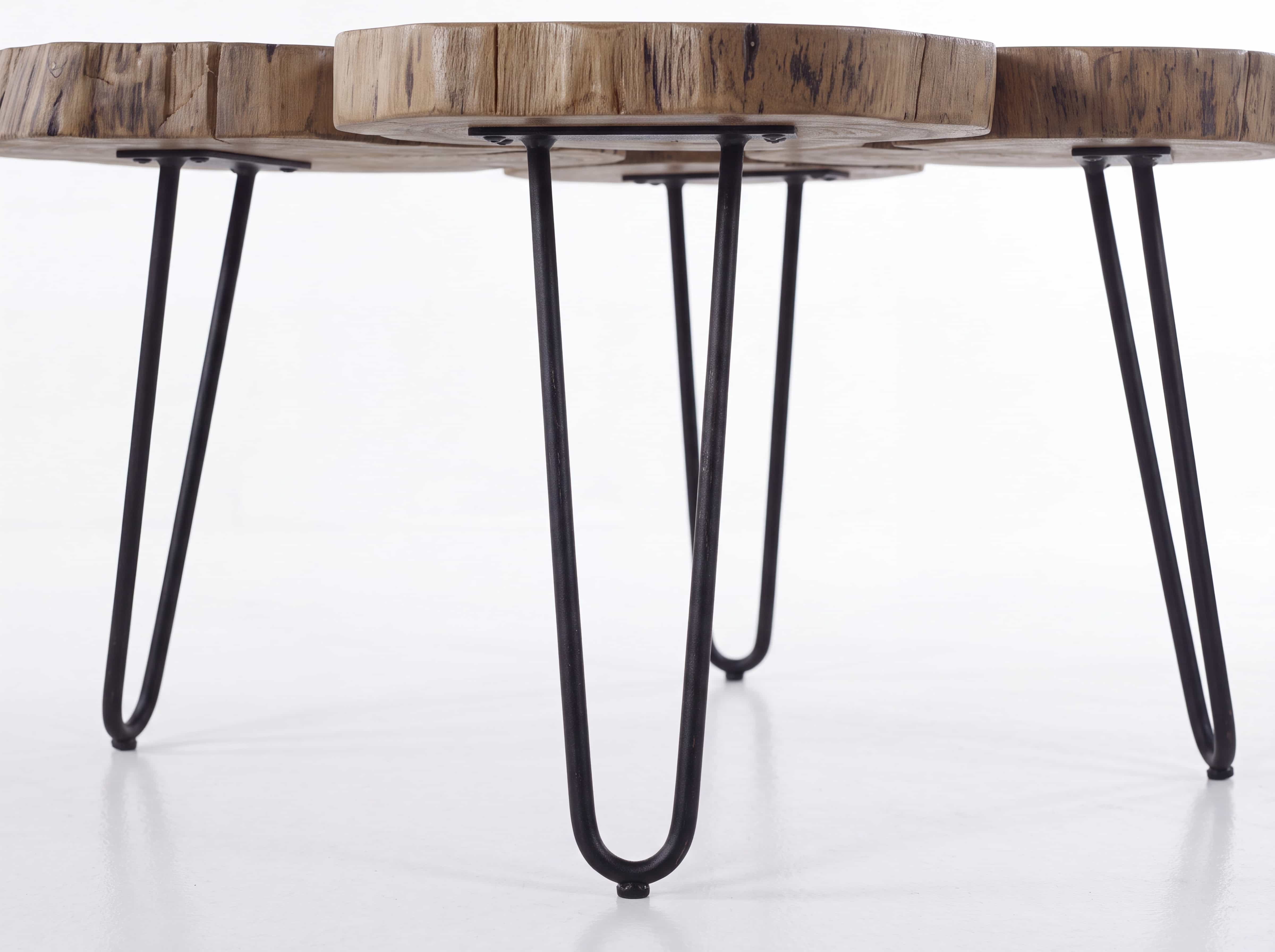 Couchtisch Setaria Mini – Holzplatte in Natur mit markanter Struktur und schwarzen Metallbeinen