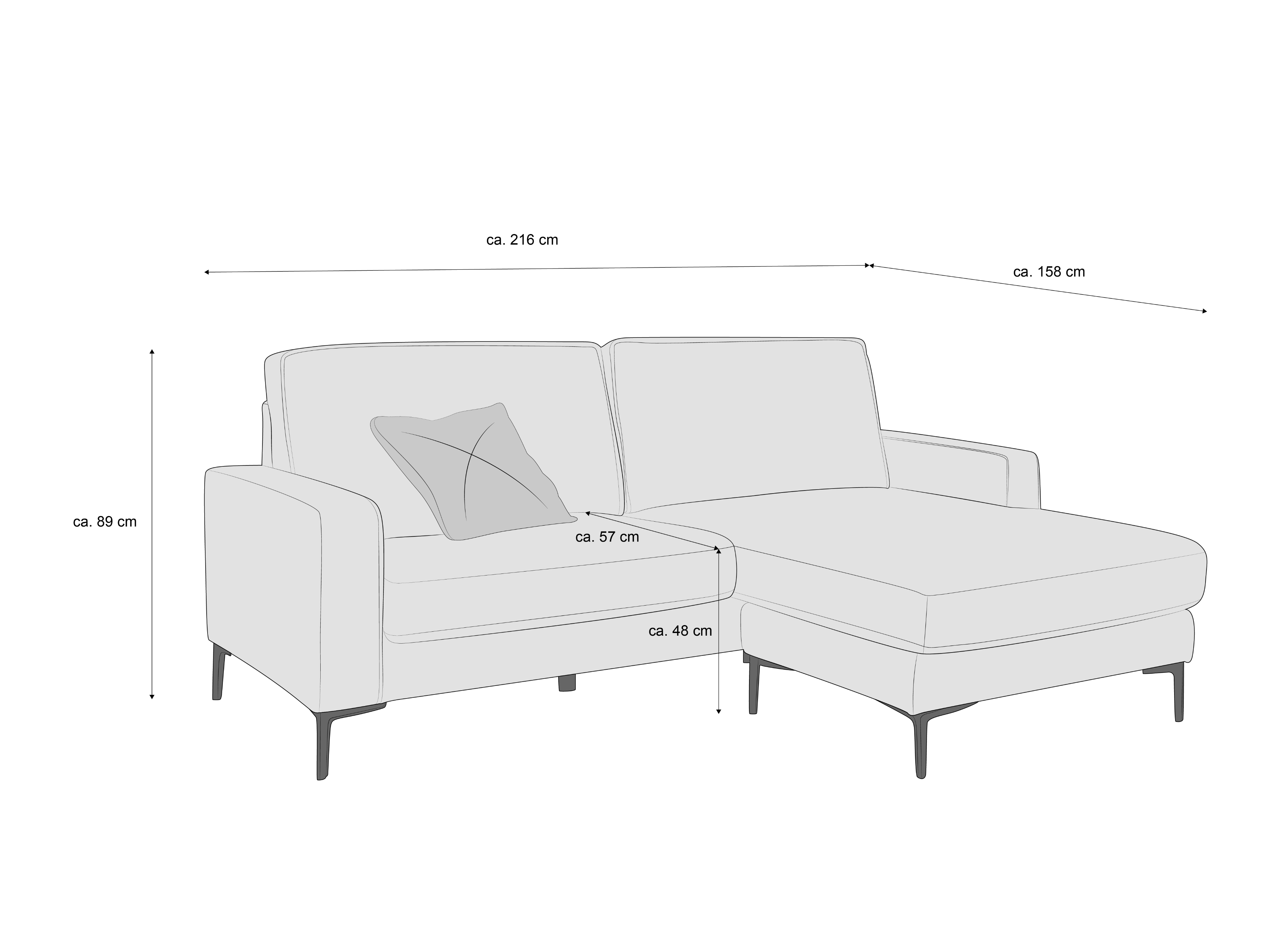 Ecksofa mit Armlehnen, Stoffbezug, helle Farbe, gepolsterte Rückenlehnen, Metallfüße, Zierkissen