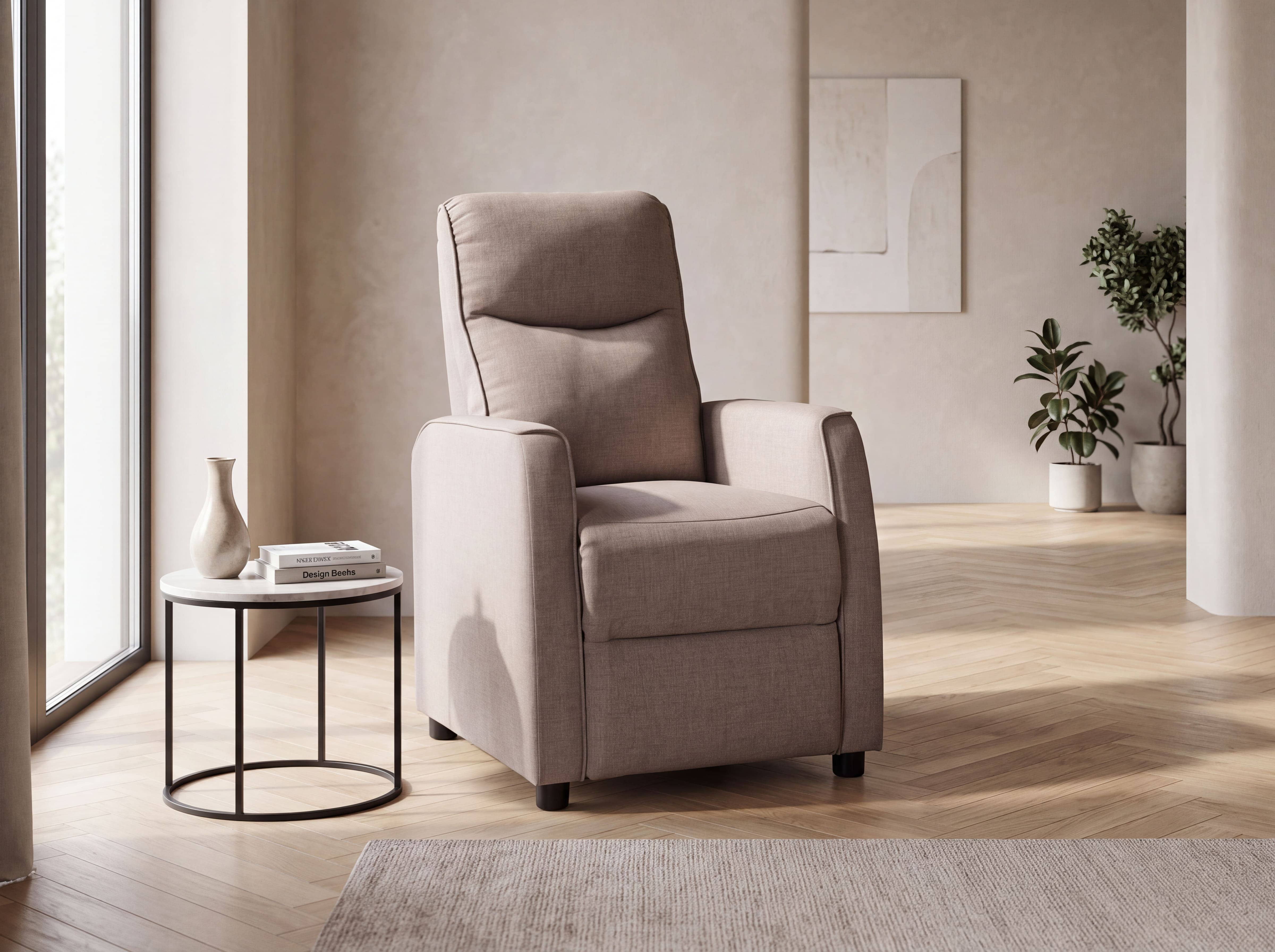 Relaxsessel Ventura mit Stoffbezug in Beige, gepolsterte Rückenlehne und Armlehnen, schwarze Füße