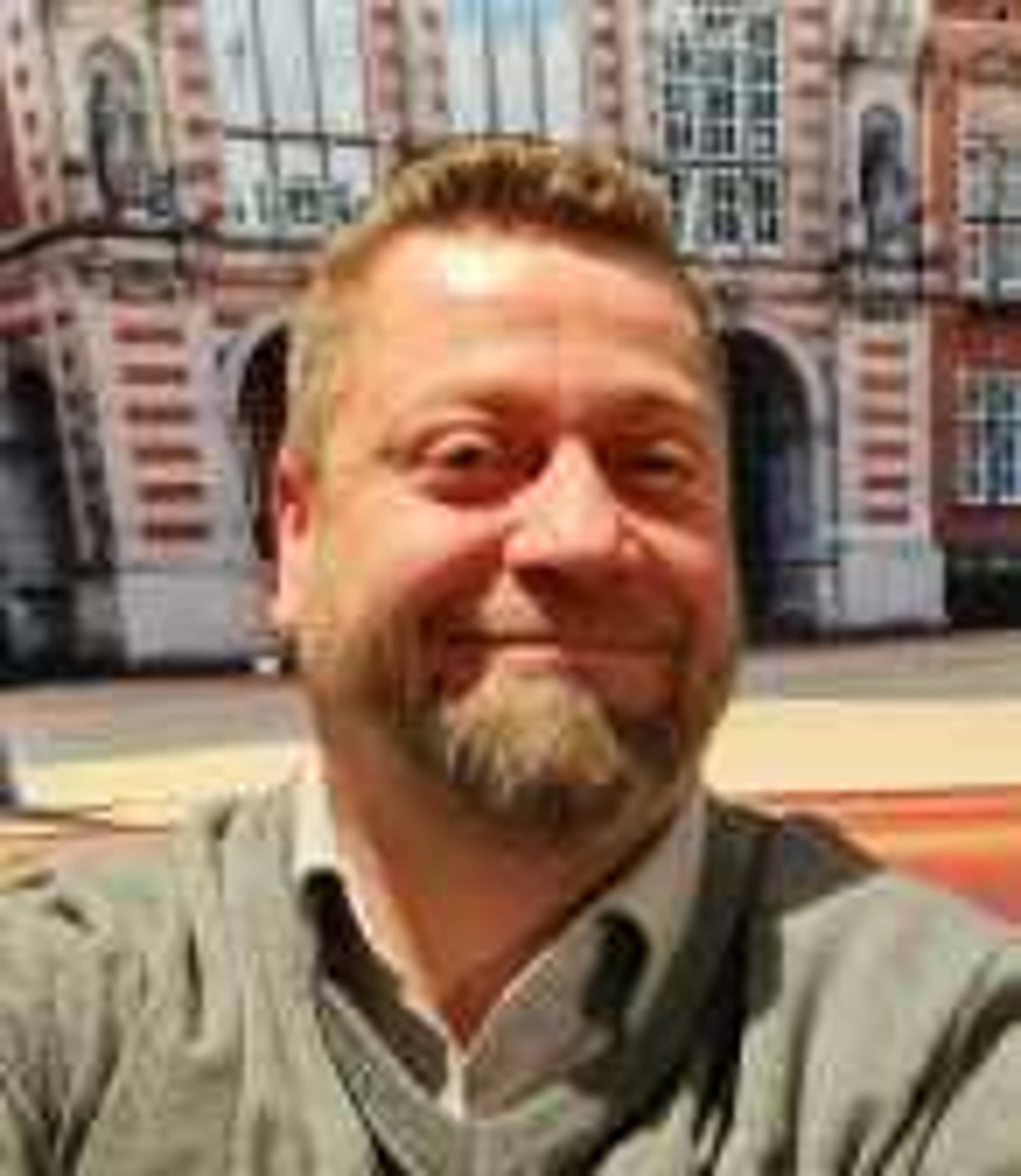 mitarbeiter-tamas-potyondy