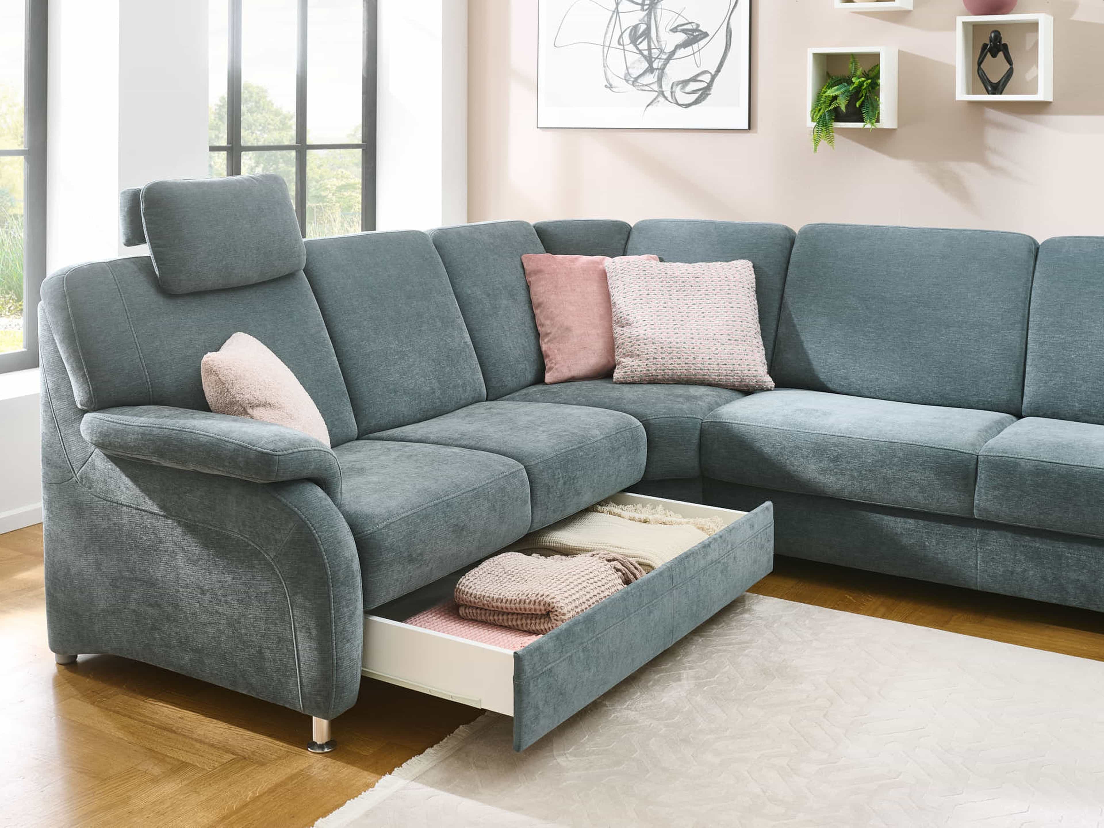 Ecksofa Livorno mit grauem Stoffbezug, verstellbarer Kopfstütze, Armlehnen und ausziehbarem Bettkasten