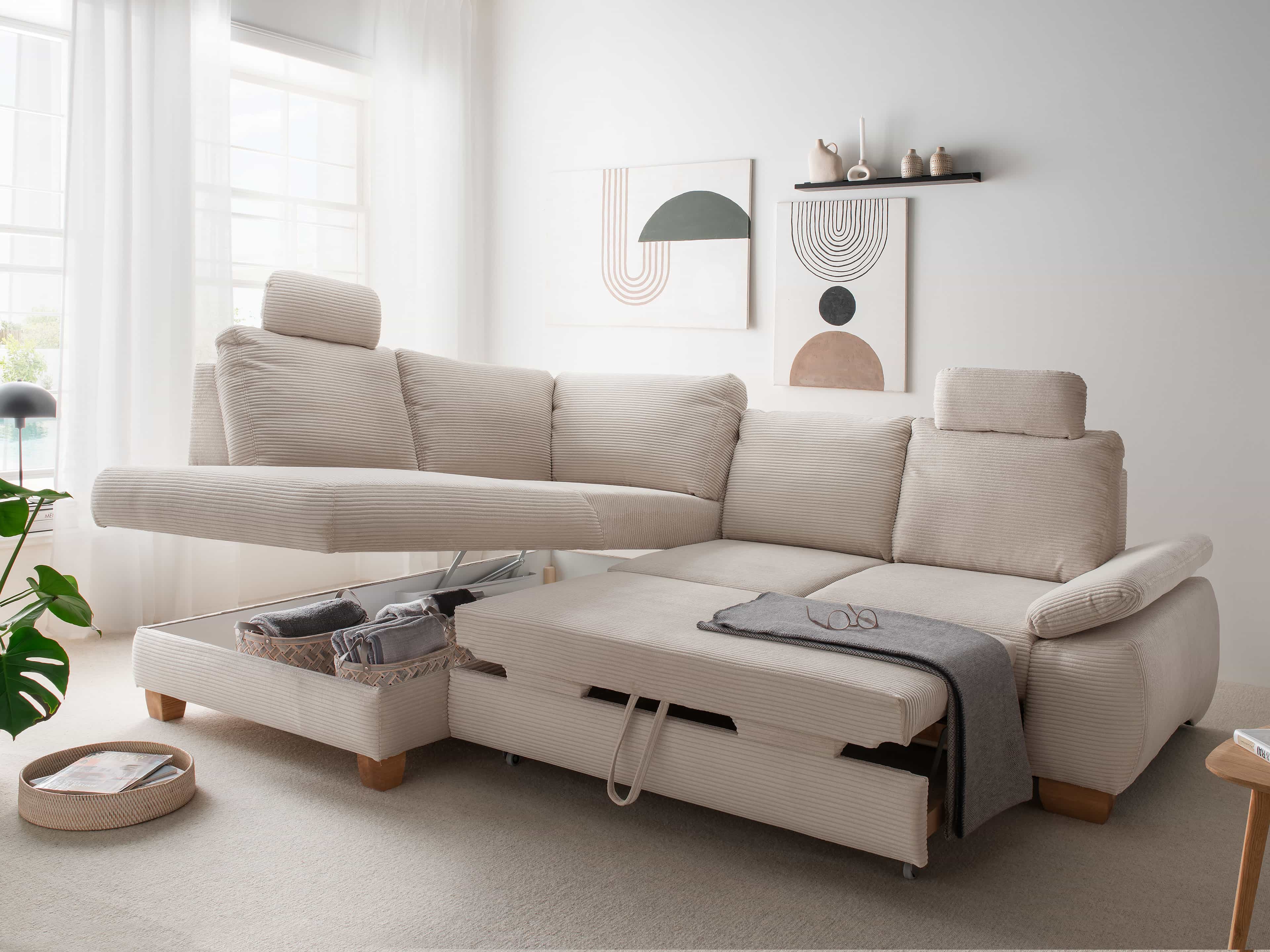 Ecksofa L-Form mit Cordbezug in Beige, verstellbare Kopfstützen, ausziehbare Liegefläche, Stauraum