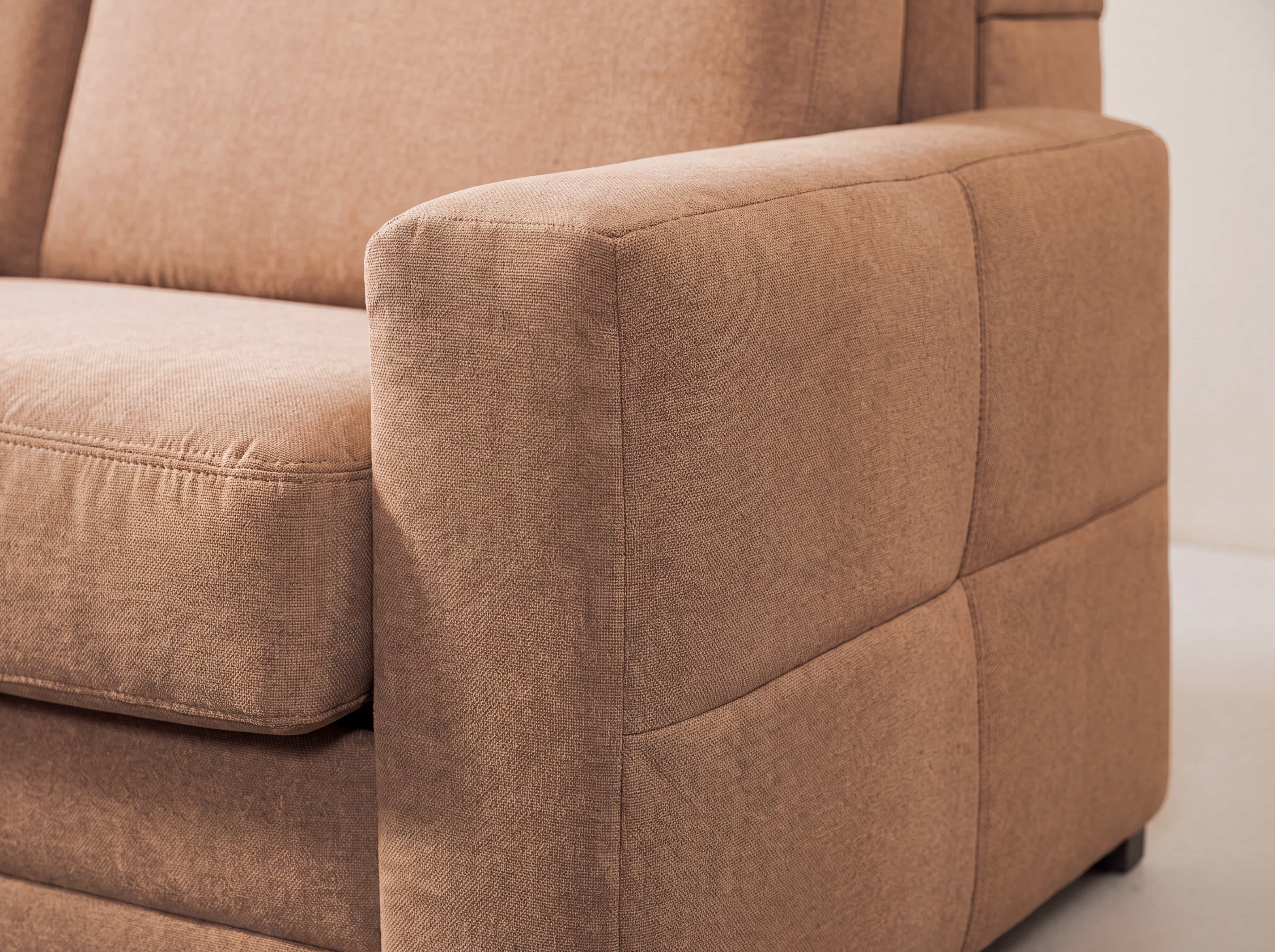 Ecksofa Kabs Polsterwelt mit Armlehne, brauner Stoffbezug und markante Nahtführung
