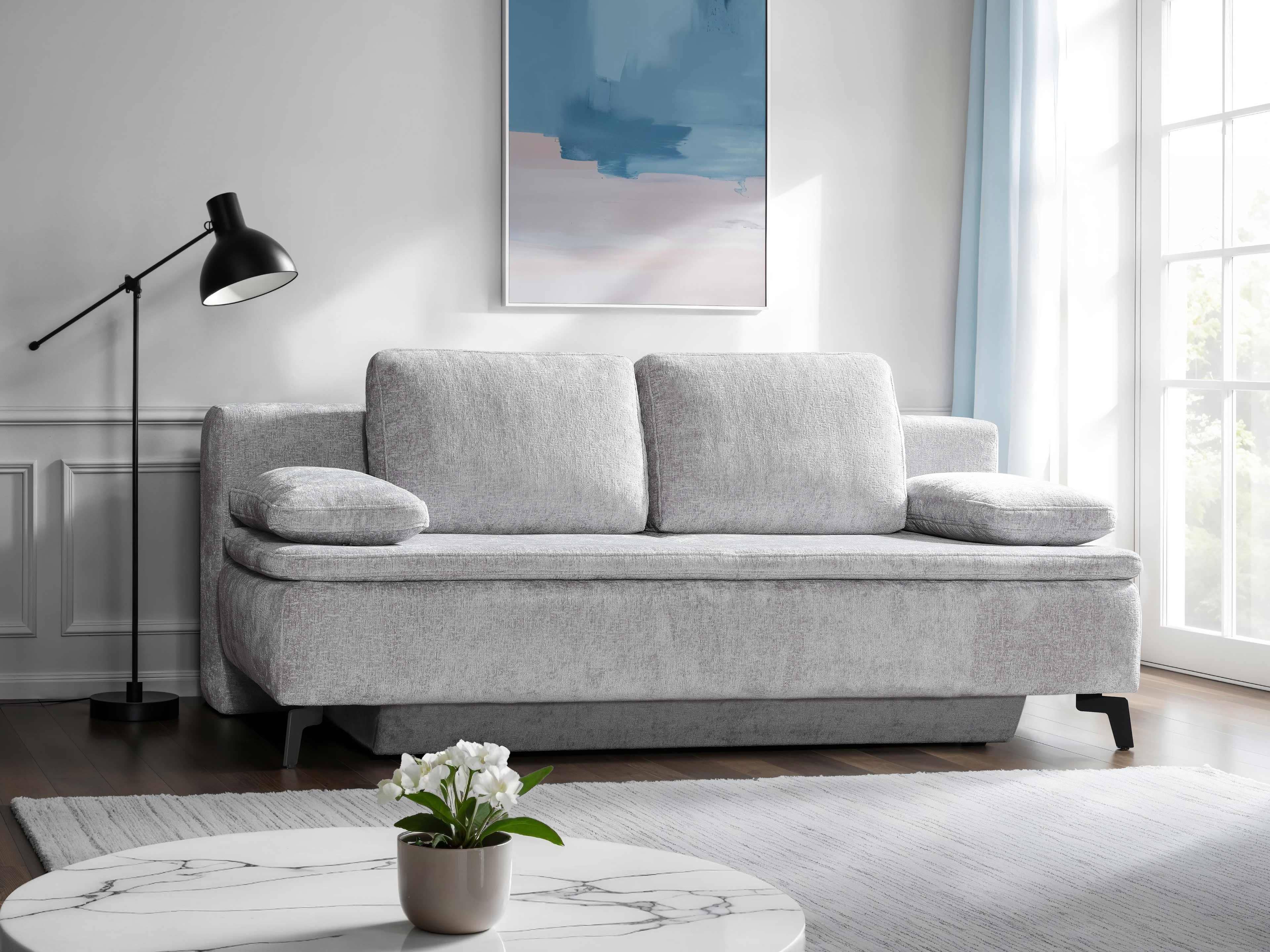 3-Sitzer Sofa Kabs Polsterwelt mit hellgrauem Stoffbezug, zwei Armlehnen und schwarzen Füßen