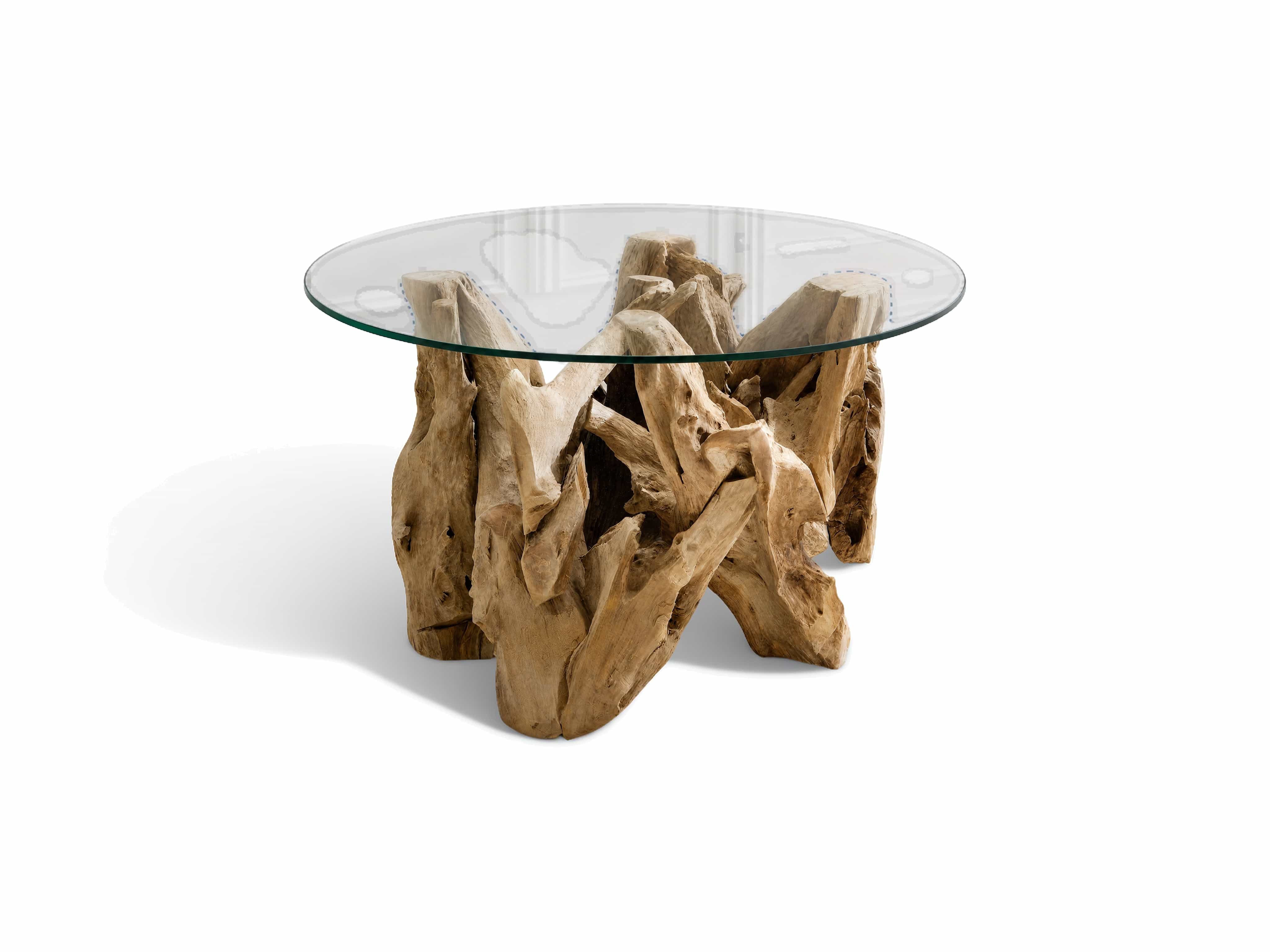 Runder Couchtisch mit massiver, naturbelassener Holzstruktur und transparenter Glasplatte.